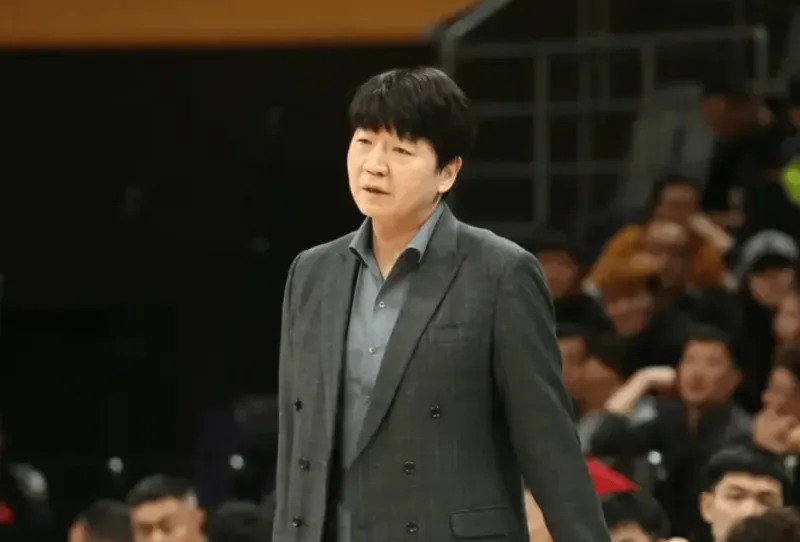 邱彪:上场对大家防守非常满意,想办法让对方得分比我们少